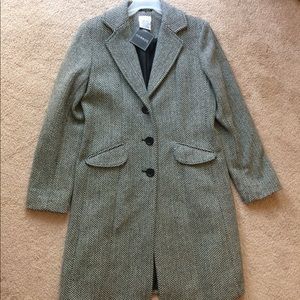 Herringbone Wool coat. 3/4 length. Brand new.